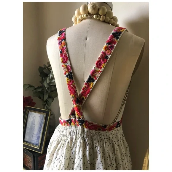 Ulla Johnson
Women's White Razi Embroidered Printed Linen Cotton-blend Jumpsuit - Picture 8 of 16